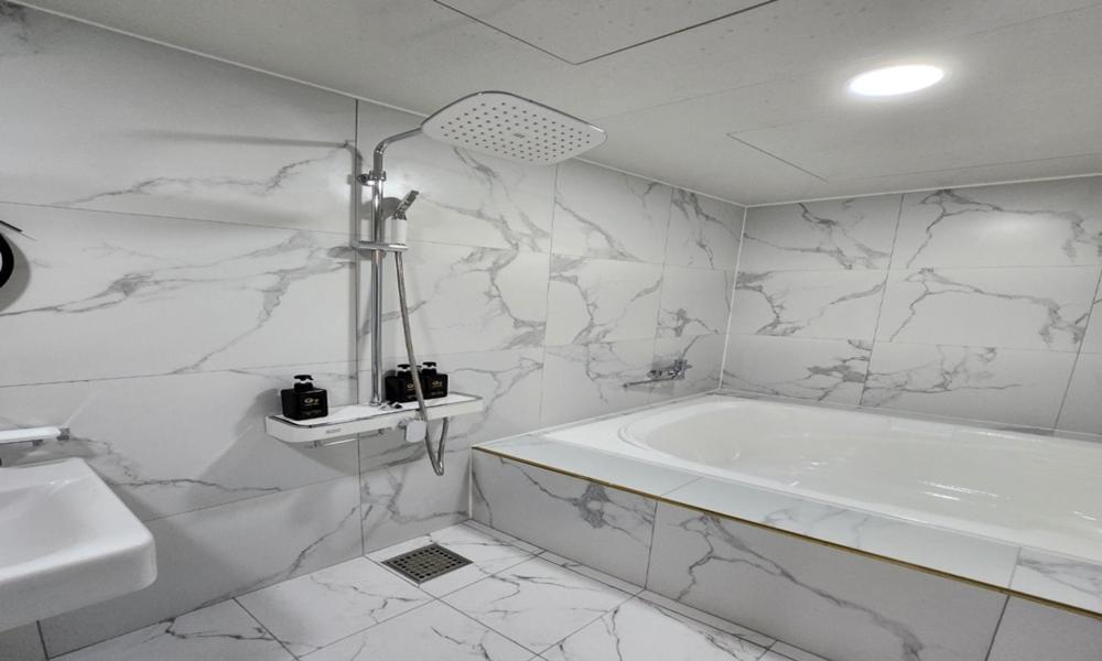 G7 Hotel Dongducheon Екстериор снимка