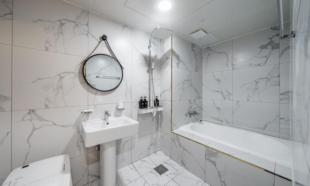 G7 Hotel Dongducheon Екстериор снимка